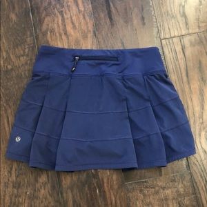 Lululemon Pace Rival Skirt (regular) size 2 - NAVY